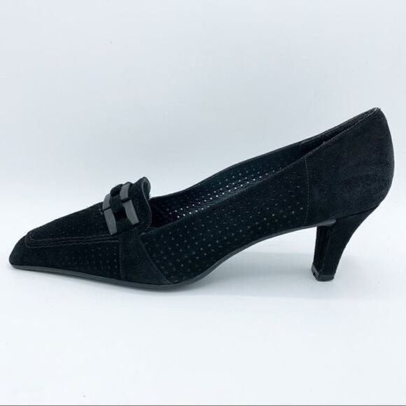 Stuart Weitzman Vintage Perforated Black Suede Heeled Loafers Sz 7 Work Office C - Picture 2 of 12